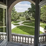 Hotel Domaine De Biar 4*