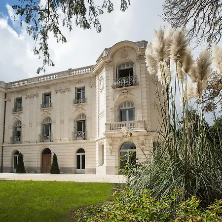 Domaine De Biar 4*