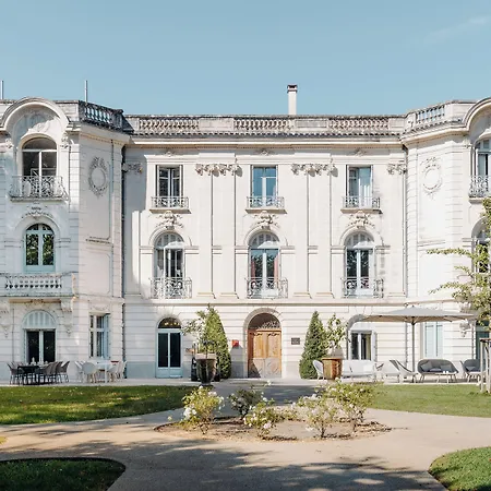Ξενοδοχείο Domaine De Biar 4*