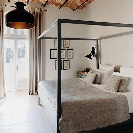 Domaine De Biar 4*